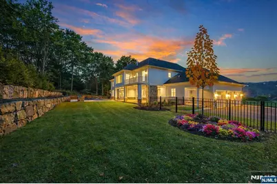 309 Green Ridge Road, Franklin Lakes, NJ 07417 - Photo 4