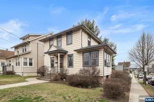 520 Rutherford Ave, Lyndhurst Township, NJ 07071 - Photo 2