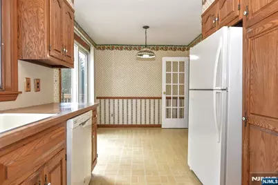 16 Wilson Terrace, Waldwick, NJ 07463 - Photo 8