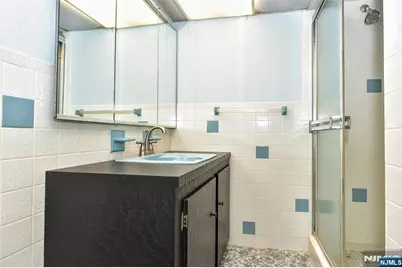 16 Wilson Terrace, Waldwick, NJ 07463 - Photo 20