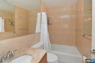 100 Carlyle Dr 7K-S, Cliffside Park, NJ 07010 - Photo 30