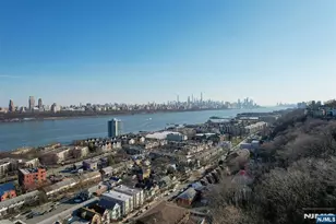 100 Carlyle Dr 7K-S, Cliffside Park, NJ 07010 - Photo 44