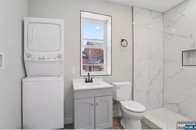 216 Corabelle Avenue, Lodi, NJ 07644 - Photo 14