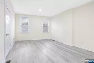 88 Devon St, Kearny, NJ 07032 - Photo 10