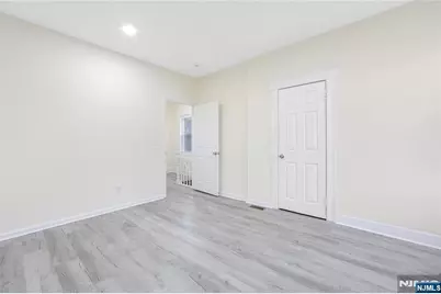 88 Devon Street, Kearny, NJ 07032 - Photo 12