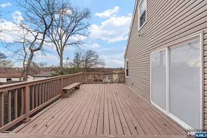 755 Oak Street, Ridgefield, NJ 07657 - Photo 16