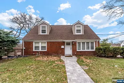 755 Oak Street, Ridgefield, NJ 07657 - Photo 2