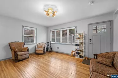 755 Oak Street, Ridgefield, NJ 07657 - Photo 4