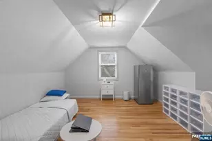 755 Oak St, Ridgefield, NJ 07657 - Photo 12