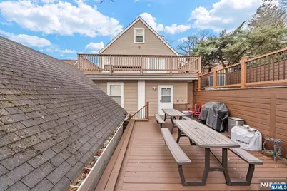 755 Oak Street, Ridgefield, NJ 07657 - Photo 18