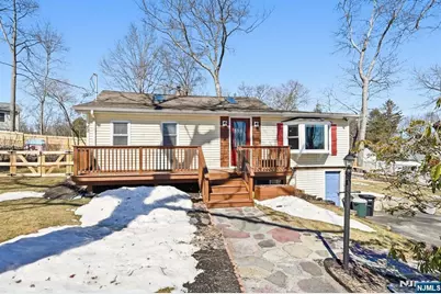 42 Woodside Drive, West Milford, NJ 07480 - Photo 2