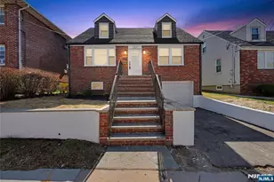 127 Albert St, North Arlington, NJ 07031 - Photo 4