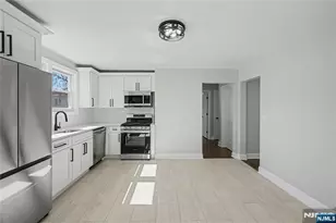 127 Albert St, North Arlington, NJ 07031 - Photo 14