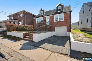 127 Albert St, North Arlington, NJ 07031 - Photo 2