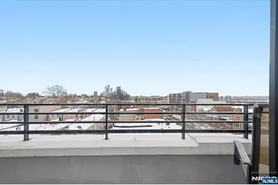 142 Charles Street 403 #403, Jersey City, NJ 07307 - Photo 18