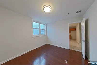 10 Fleming Avenue, Newark, NJ 07105 - Photo 8