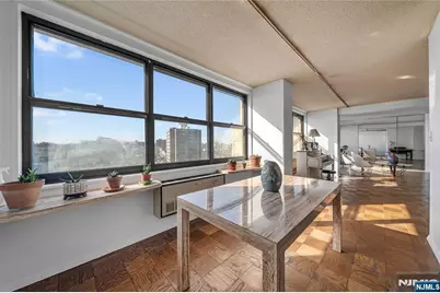 7004 Boulevard East 25A #25A, Guttenberg, NJ 07093 - Photo 8