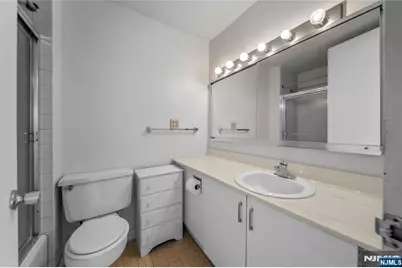 7004 Boulevard East 25A #25A, Guttenberg, NJ 07093 - Photo 18