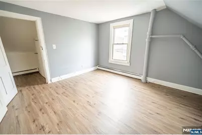 580 Hunterdon Street, Newark, NJ 07108 - Photo 20