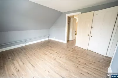 580 Hunterdon Street, Newark, NJ 07108 - Photo 18