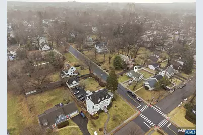 674 Berkeley Avenue, Orange, NJ 07050 - Photo 6