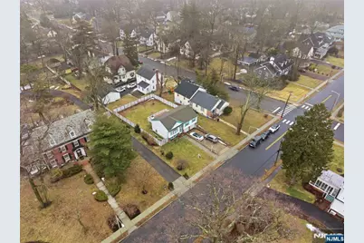 674 Berkeley Avenue, Orange, NJ 07050 - Photo 2