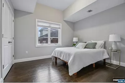 10 Glen Street, Cliffside Park, NJ 07010 - Photo 28