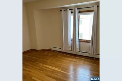 2417 Camner Street B #B, Fort Lee, NJ 07024 - Photo 12