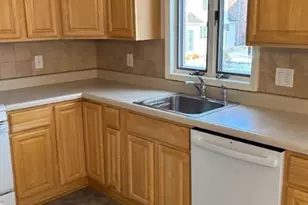 2417 Camner Street B, Fort Lee, NJ 07024 - Photo 4