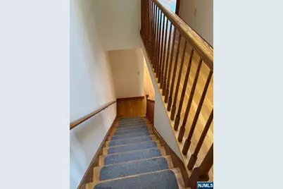 2417 Camner Street B #B, Fort Lee, NJ 07024 - Photo 6