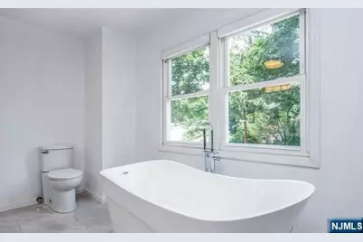 112 Hardenburgh Avenue, Demarest, NJ 07627 - Photo 8