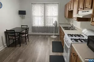 382-386 Highland Ave 201, Kearny, NJ 07032 - Photo 4