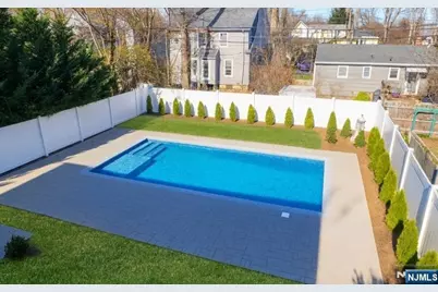 16 Stephen Street, Montclair, NJ 07042 - Photo 44