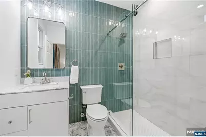 16 Stephen Street, Montclair, NJ 07042 - Photo 24