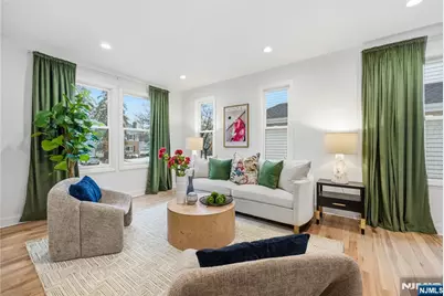 16 Stephen Street, Montclair, NJ 07042 - Photo 10