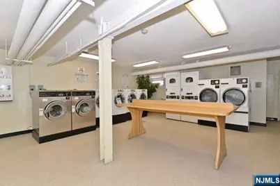 8700 Boulevard East 3D #3D, North Bergen, NJ 07047 - Photo 28