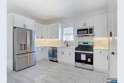 94 Columbus Avenue, Belleville, NJ 07109 - Photo 4