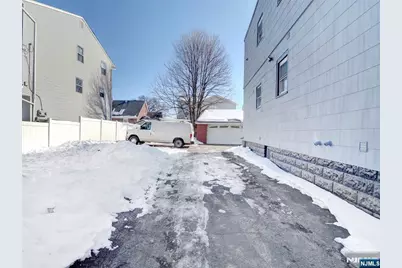 94 Columbus Avenue, Belleville, NJ 07109 - Photo 10