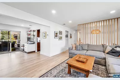 408 Chelsea Street, Paramus, NJ 07652 - Photo 8