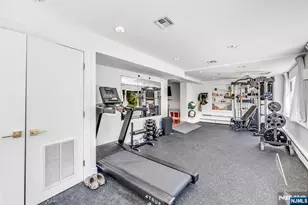 408 Chelsea St, Paramus, NJ 07652 - Photo 42