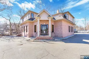 146 Main Street 3, Bloomingdale, NJ 07403 - Photo 1