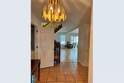 54 Foxwood Square, Old Tappan, NJ 07675 - Photo 2