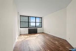 7004 Kennedy Blvd 31G, Guttenberg, NJ 07093 - Photo 4