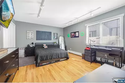 260 Garibaldi Avenue 1 #1, Lodi, NJ 07644 - Photo 10