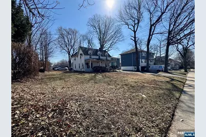 395 Teaneck Road, Ridgefield Park, NJ 07660 - Photo 1