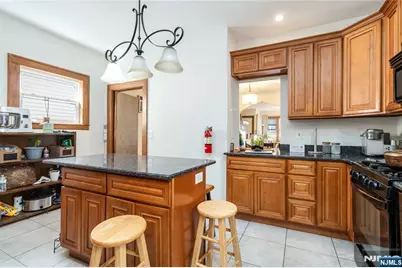 421 Central Avenue, Harrison, NJ 07029 - Photo 12