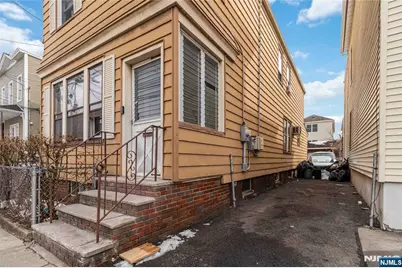 421 Central Avenue, Harrison, NJ 07029 - Photo 4