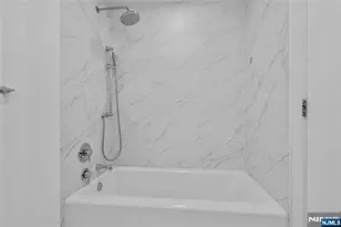 9 Ave At Port Imperial 823, West New York, NJ 07093 - Photo 16