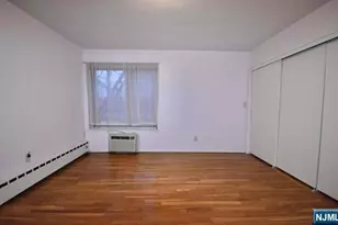 1565 Center Ave 2F, Fort Lee, NJ 07024 - Photo 2