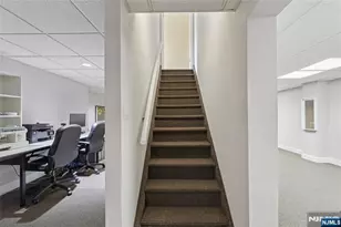 45 Hickory Ln, Closter, NJ 07624 - Photo 20